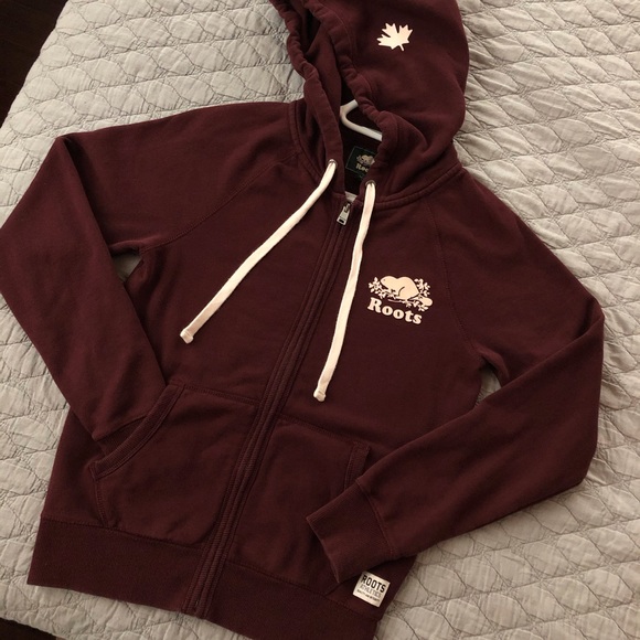 Burgundy Roots Full Zip Hoodie With Thumb Holes - Picture 3 of 7